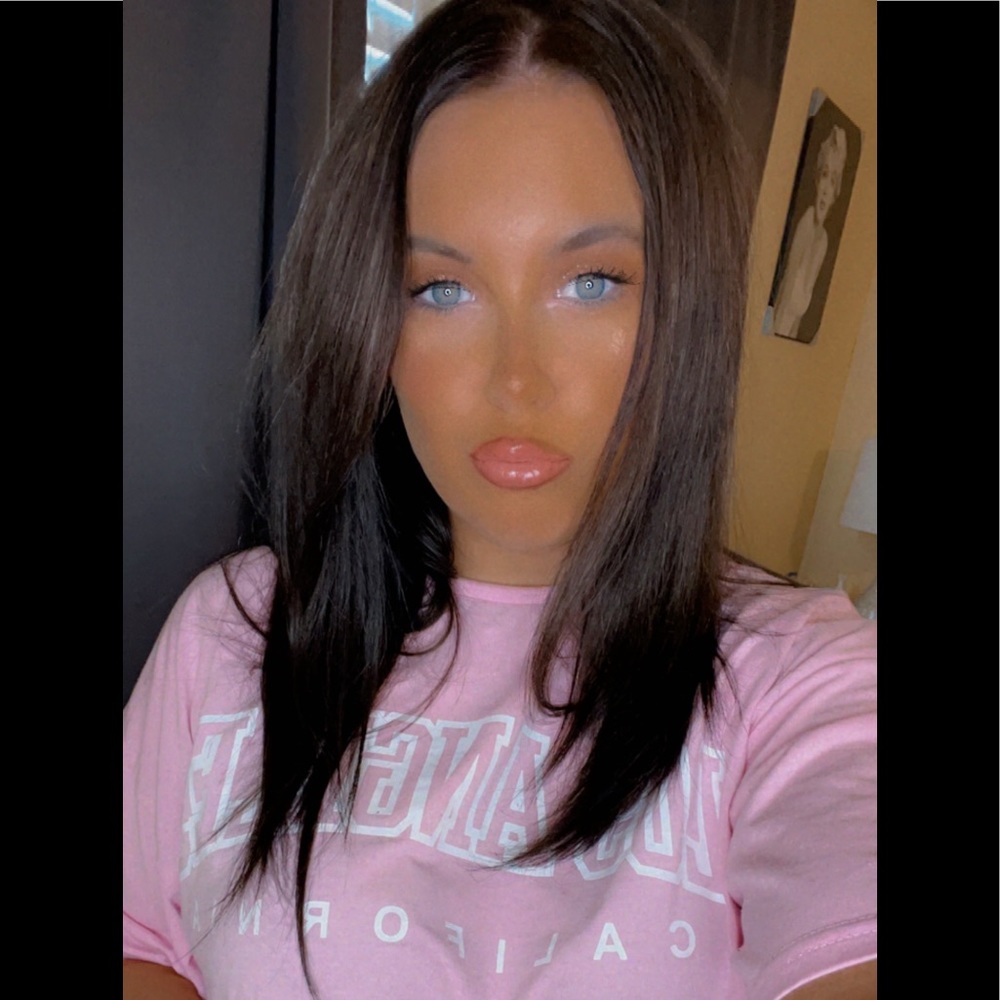 Meet your Posher, basic posh wife